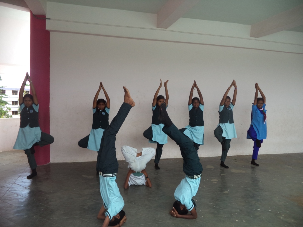 yoga-1-ECA